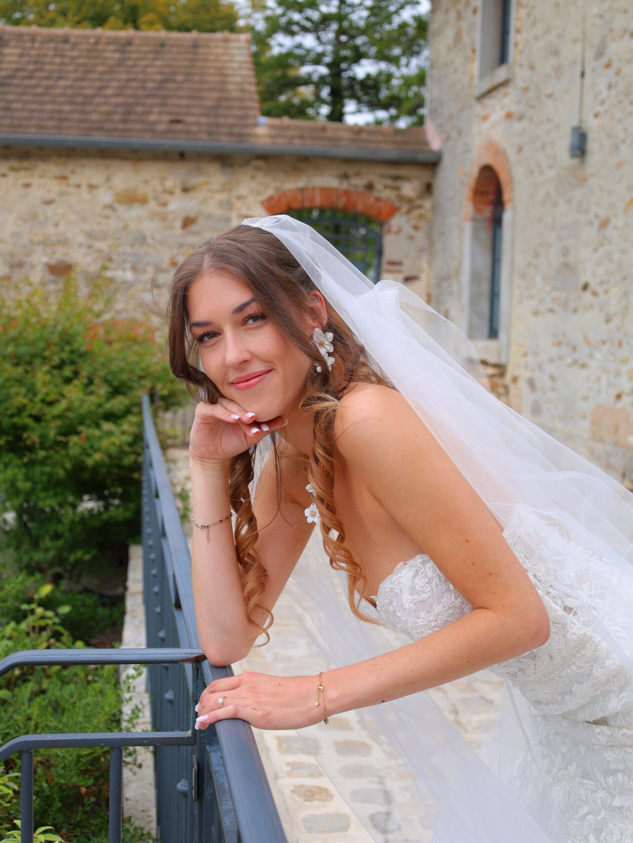 Andréa Sorel Maquilleuse Coiffeuse région Paris/IDF, prestation mariage